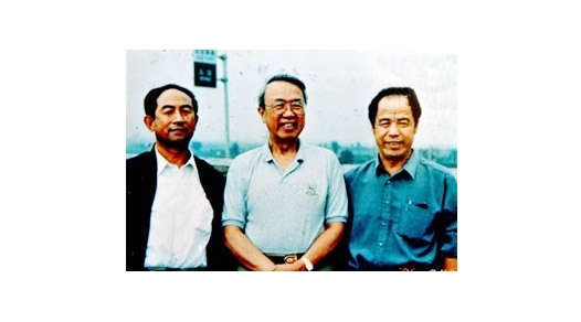 楊金泉、劉俊謙與聯(lián)合國副秘書長的合影